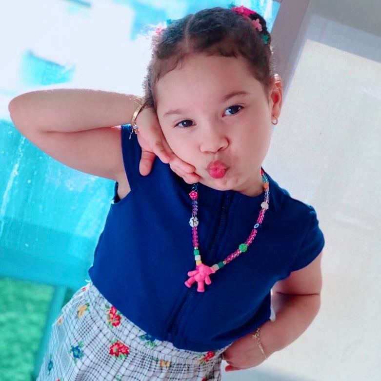 552 Collar perlas coloridas y dije de osito - Agatha Kids