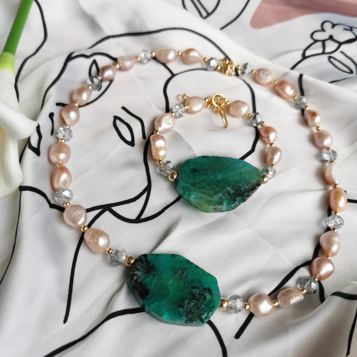 455 Set Collar con pulsera de perlas y piedra Ágatha grande