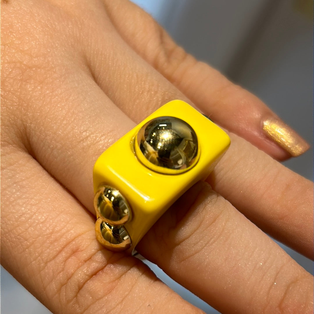 Anillos acrílico de Circulos dorados