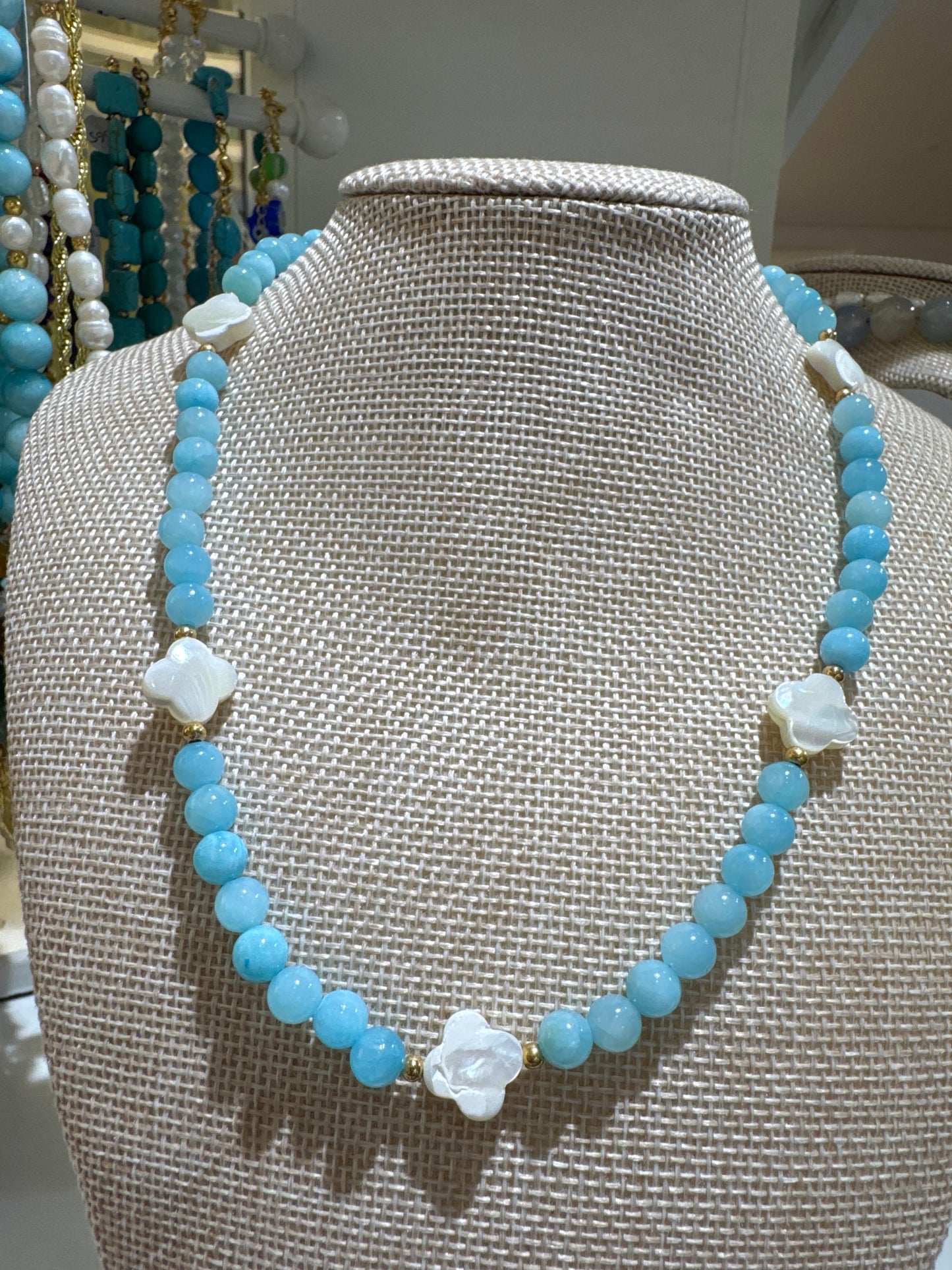AG709 Collar de piedras naturales