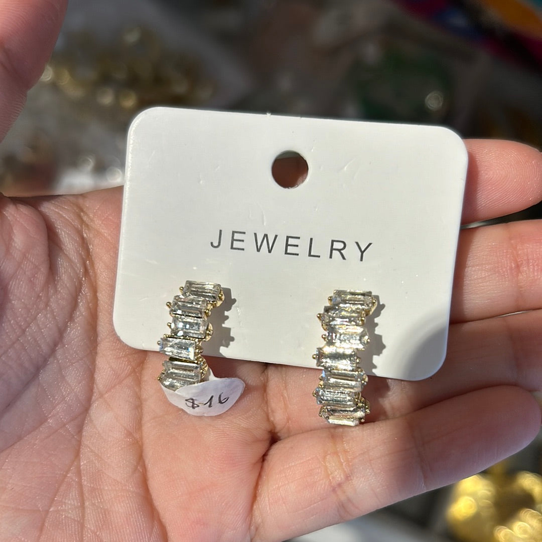 593 Aretes plateado cristales