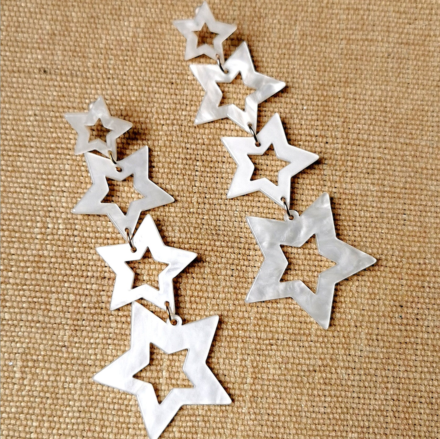 31 Aretes estrellas carey