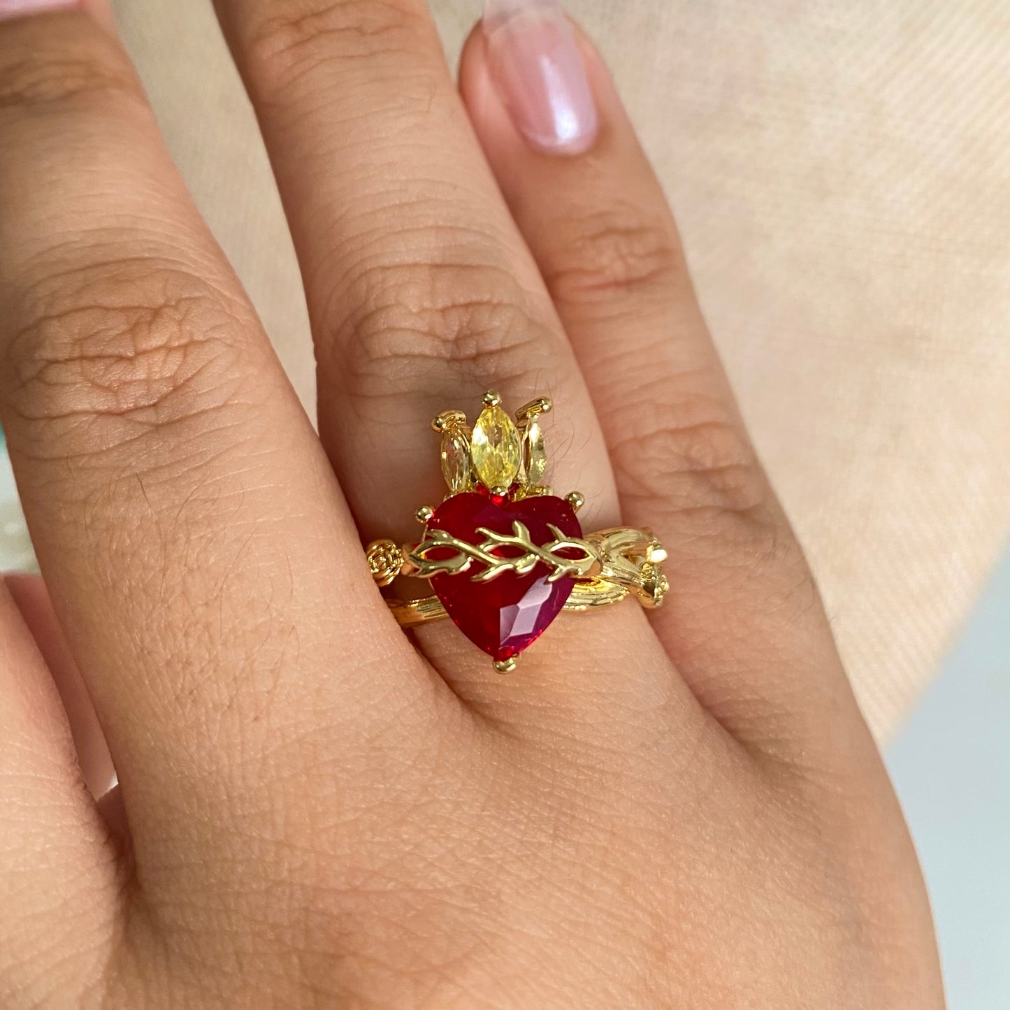 Anillo Reina Roja Cristal de Rodio