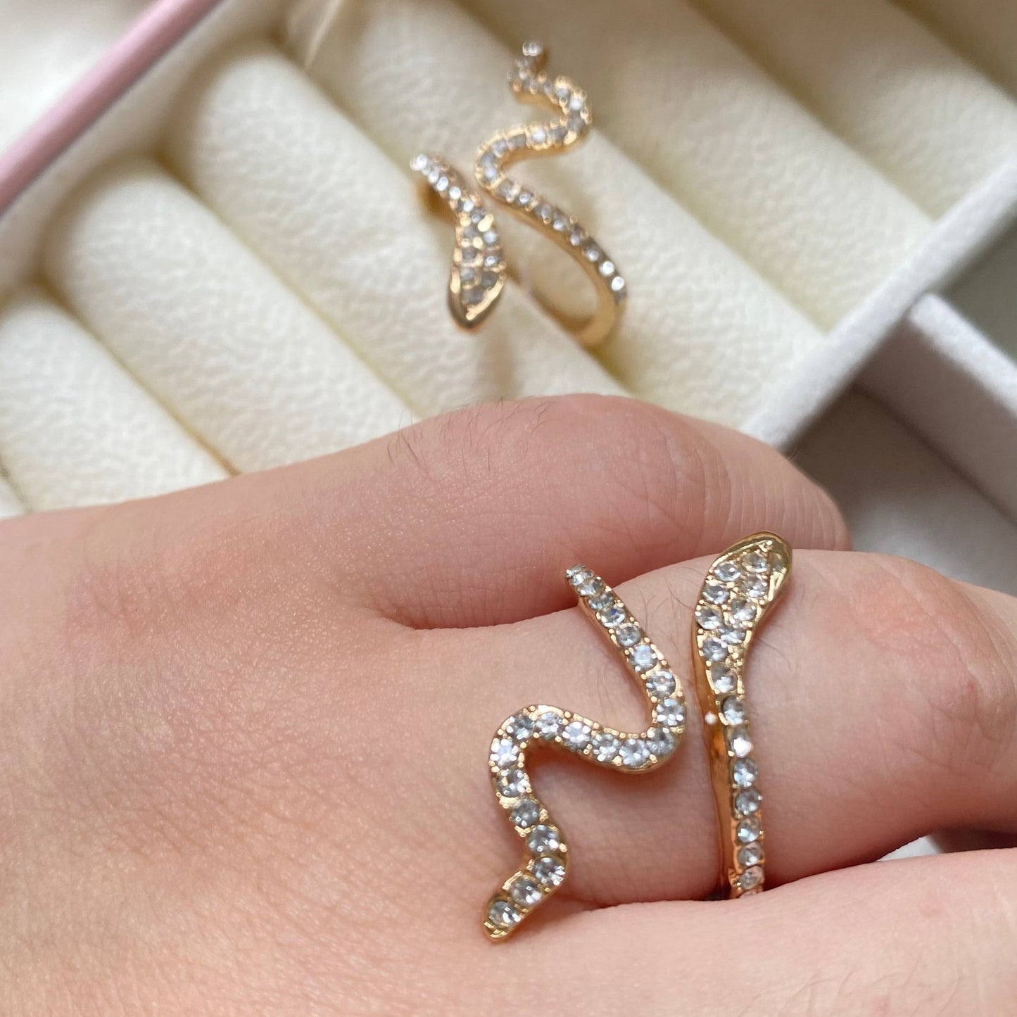 467 Anillo serpiente orfebreria