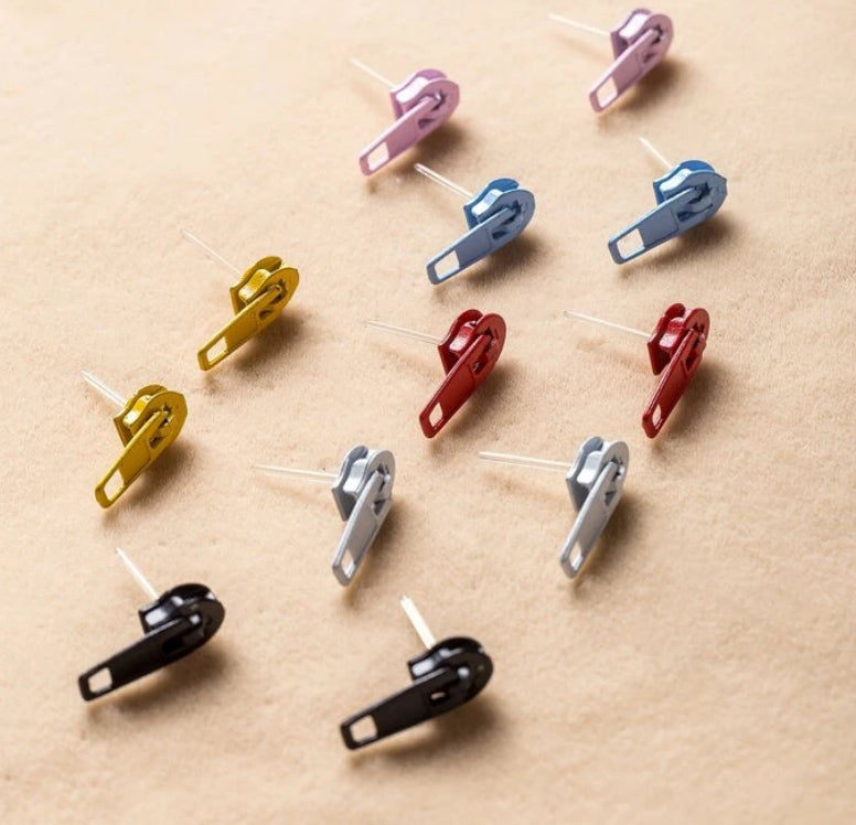 390 Aretes cierre colores clips