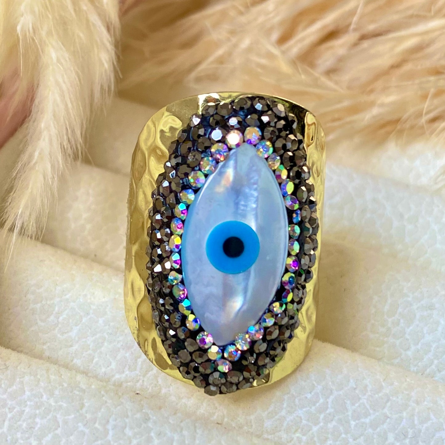 589 Anillo de ojo protector con circones alrededor