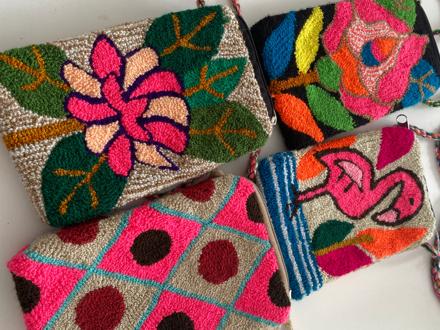 268 Portacelulares Wayuu