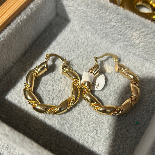531 Argollas covergold semi gruesas entorchadas