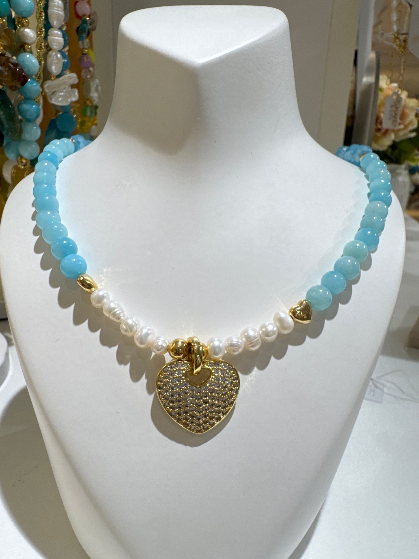 AG709 Collar de piedras naturales
