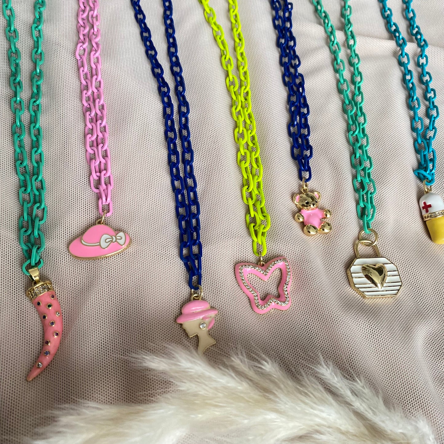 398 Collar eslabones colores rodio laqueado + dije rodio
